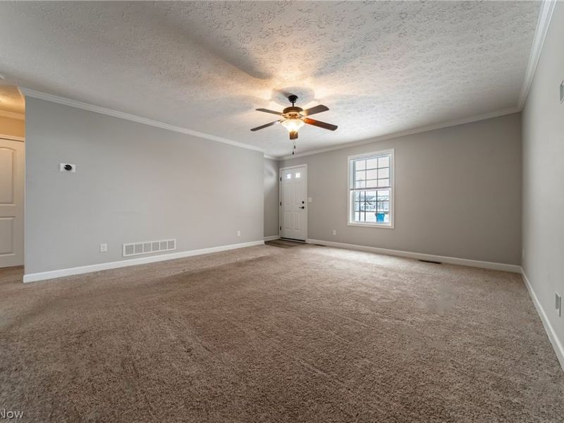 8708 Wakefield Run, North Ridgeville, OH 44039 Photo 8