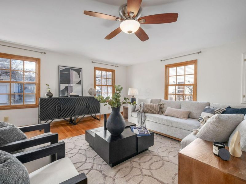 2731 E Broad Street , Columbus, OH 43209 Photo 12