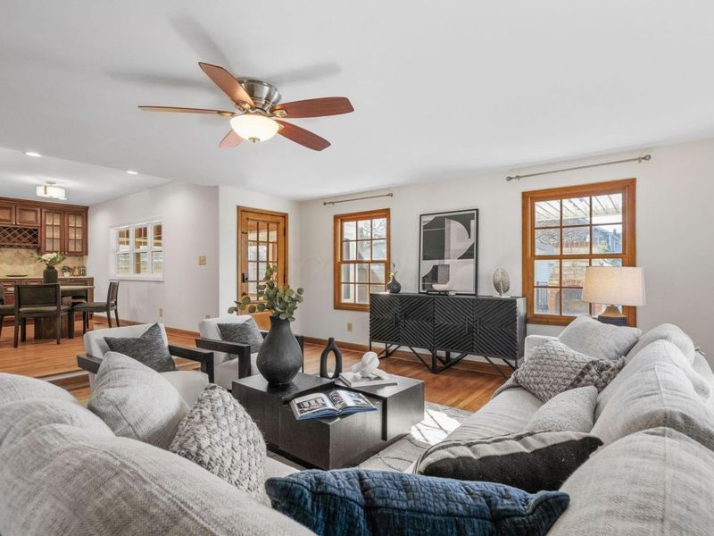 2731 E Broad Street , Columbus, OH 43209 Photo 15