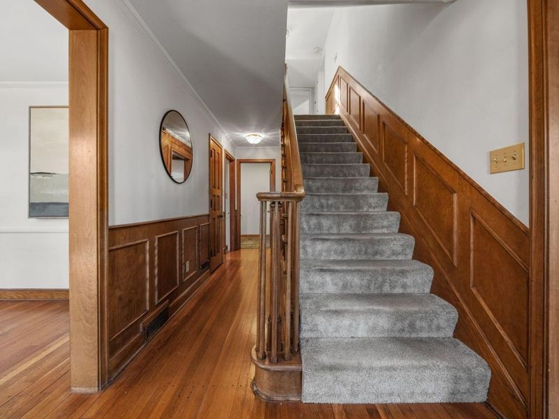 2731 E Broad Street , Columbus, OH 43209 Photo 33