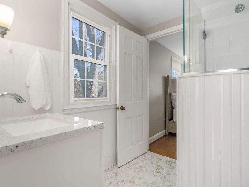 2731 E Broad Street , Columbus, OH 43209 Photo 39