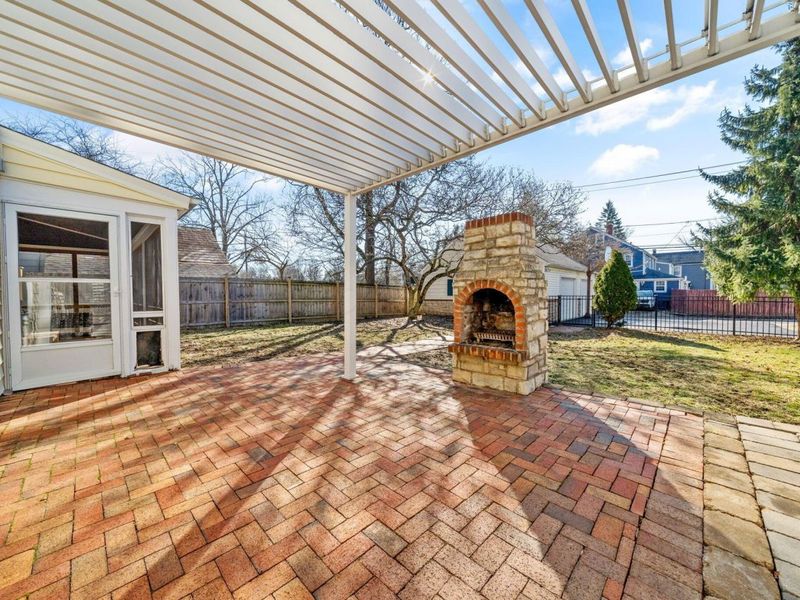 2731 E Broad Street , Columbus, OH 43209 Photo 59