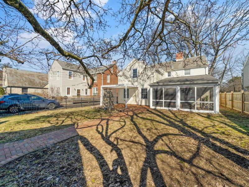 2731 E Broad Street , Columbus, OH 43209 Photo 63