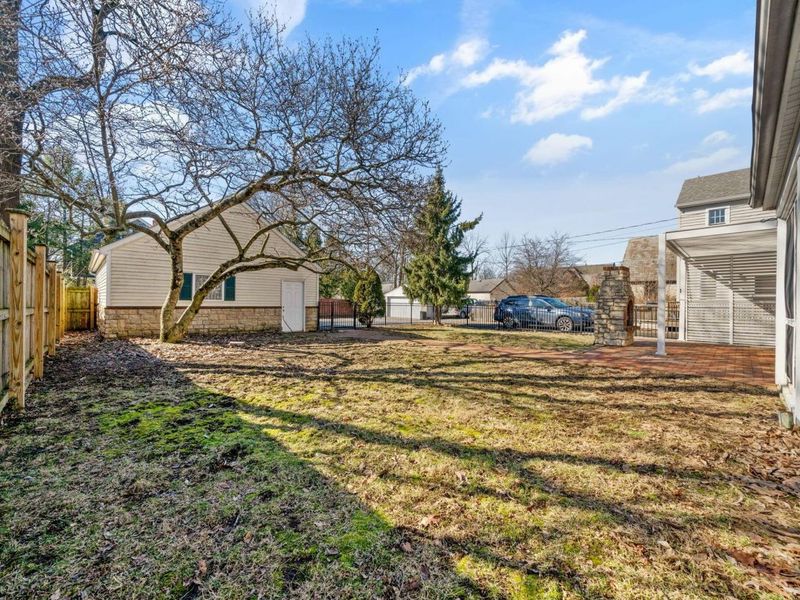 2731 E Broad Street , Columbus, OH 43209 Photo 64