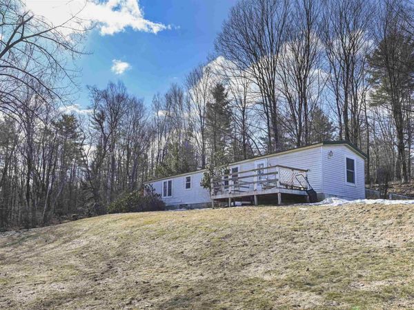 87 Cote Road, Richmond, VT 05477