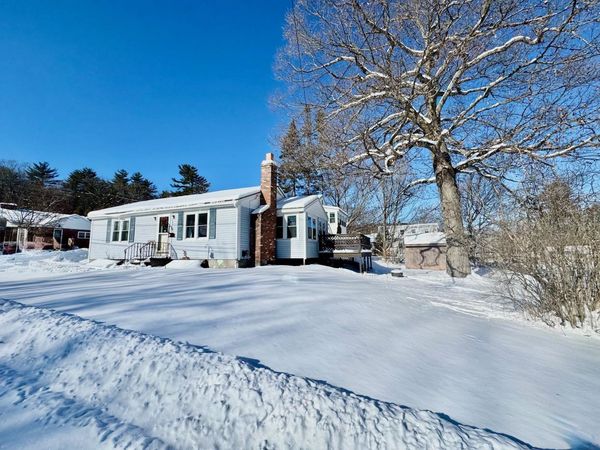21 Wheatley Street, Lebanon, NH 03766