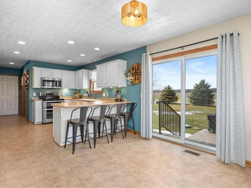 4273 Old State Road, Willard, OH 44890 Photo 5