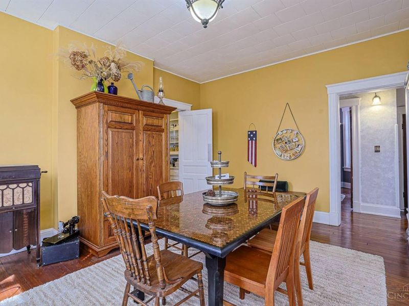 945 Enright Avenue, Cincinnati, OH 45205 Photo 12