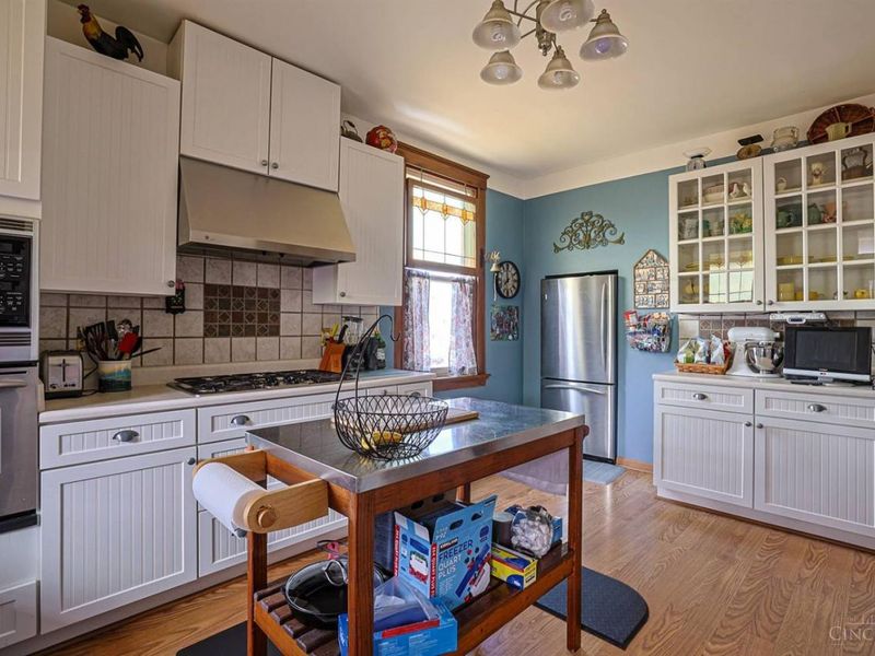 945 Enright Avenue, Cincinnati, OH 45205 Photo 36