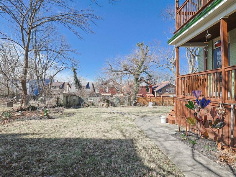 945 Enright Avenue, Cincinnati, OH 45205 Photo 48