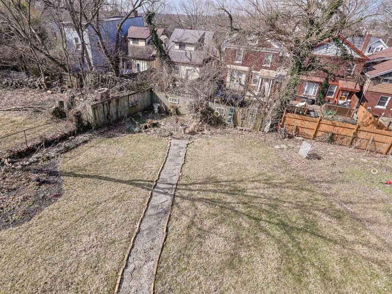 945 Enright Avenue, Cincinnati, OH 45205 Photo 52
