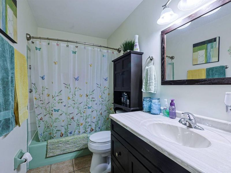 34 Blackwell Court, Unit A & B, Fairfield, OH 45014 Photo 17