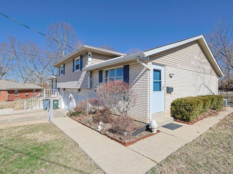 34 Blackwell Court, Unit A & B, Fairfield, OH 45014 Photo 2