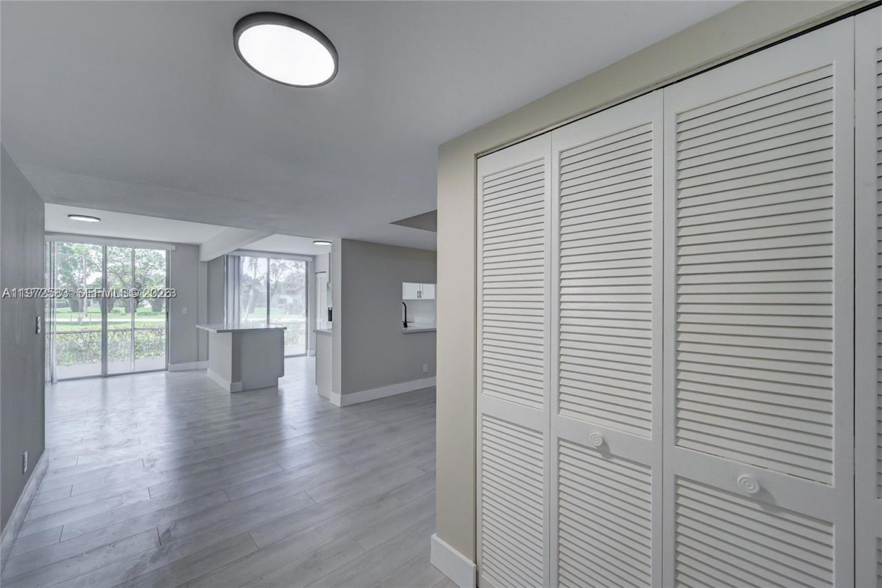 7582 NW 86th Ter , Unit 104, Tamarac, FL 33321 Photo