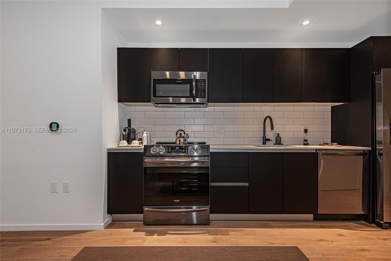 398 NE 5th St , Unit 4512, Miami, FL 33132 Photo