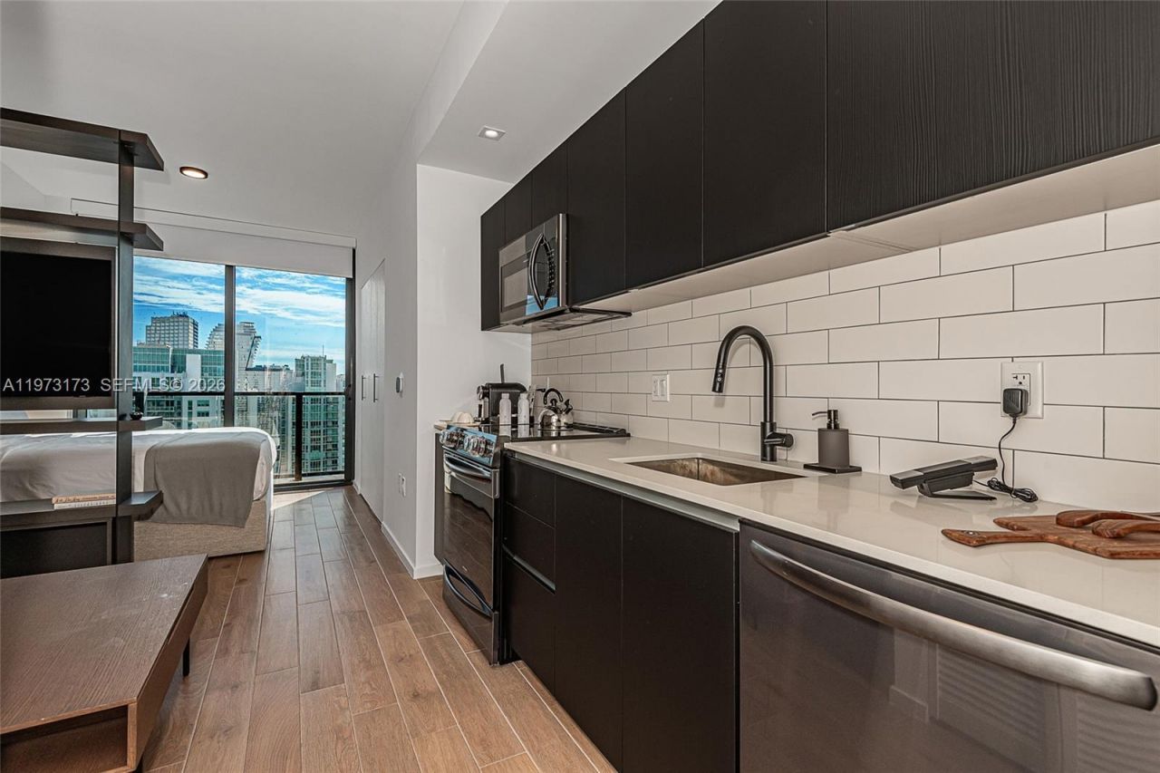 398 NE 5th St , Unit 4512, Miami, FL 33132 Photo