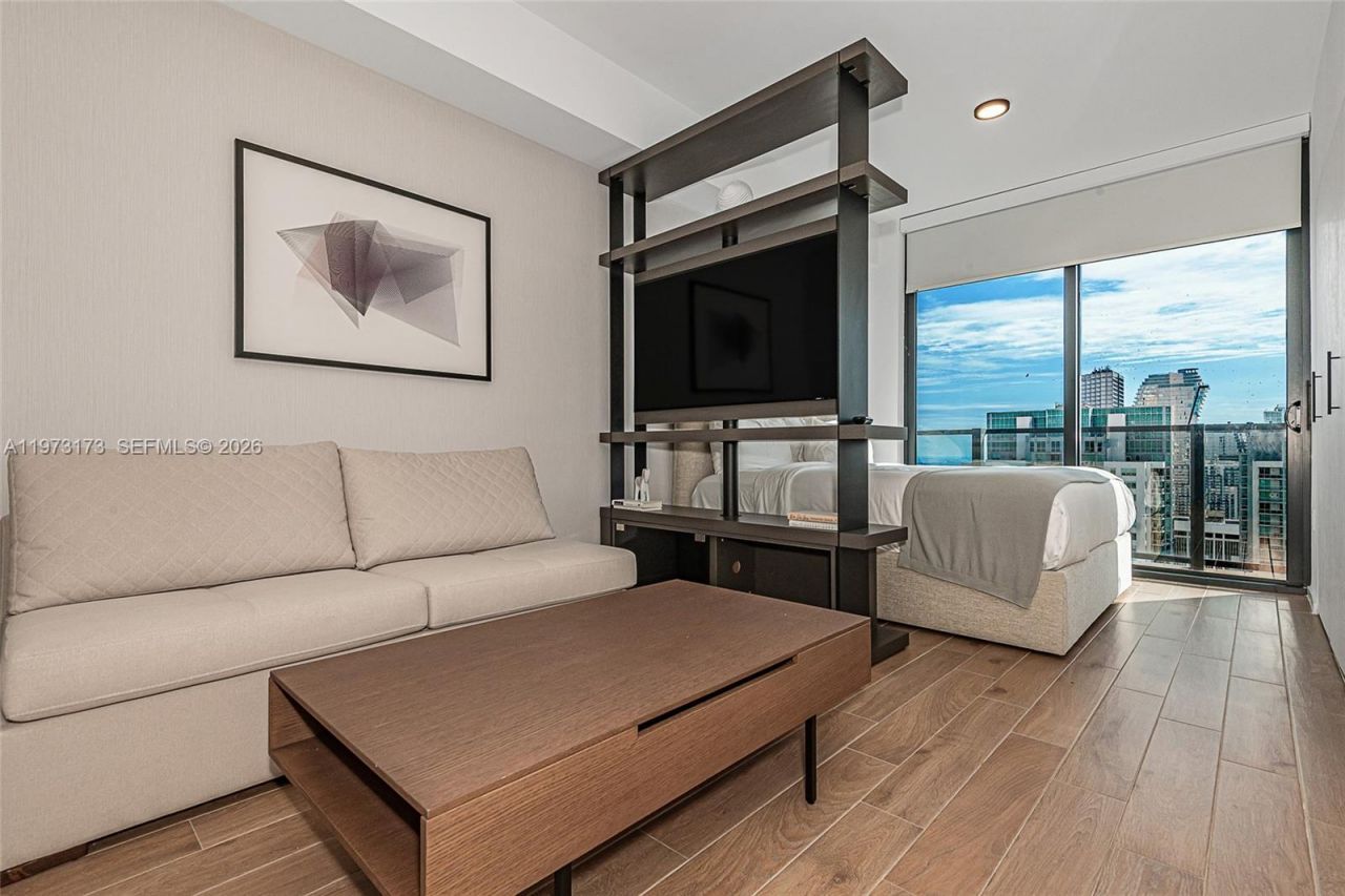 398 NE 5th St , Unit 4512, Miami, FL 33132 Photo