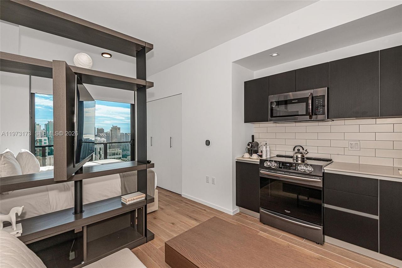 398 NE 5th St , Unit 4512, Miami, FL 33132 Photo