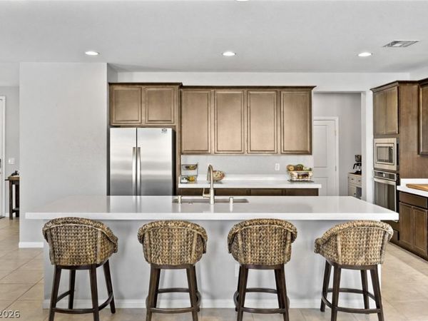 10786 Rockvale Falls Avenue, Las Vegas, NV 89166