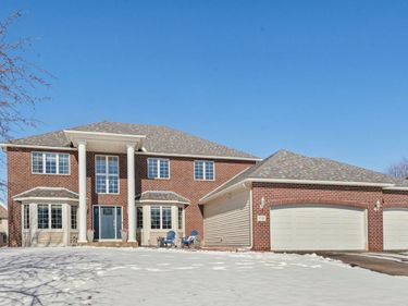 9748 Geisler Road, Eden Prairie, MN 55347