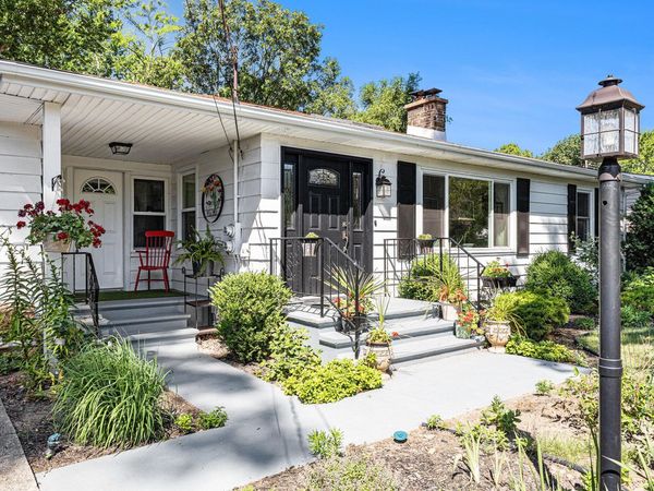 208 S Barker Street, New Buffalo, MI 49117