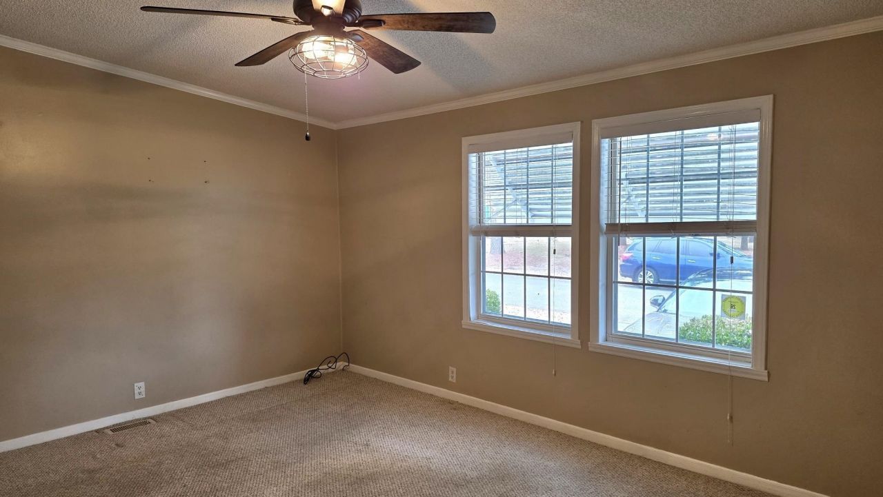 962 Winston Trail Photo 14