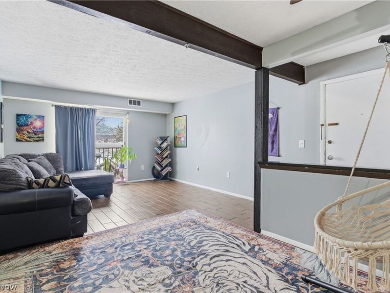 8557 N Akins Road, Unit 204, North Royalton, OH 44133 Photo 8