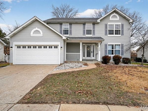 546 Nantucket Pointe Drive, Wildwood, MO 63040
