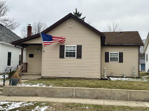 747 Clinton Avenue, Sidney, OH 45365