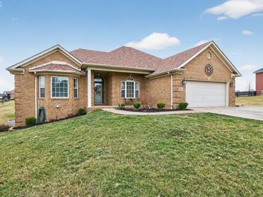 406 Red Square Court, Richmond, KY 40475