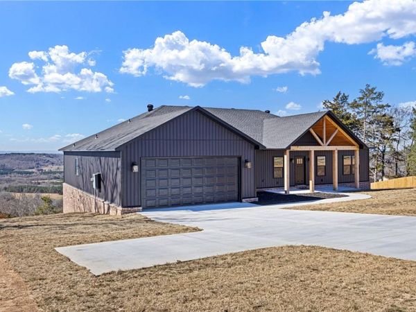 3350 Crow Mountain Road, Russellville, AR 72802