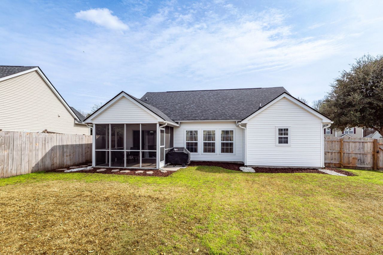 5024 Thornton Drive Photo 36