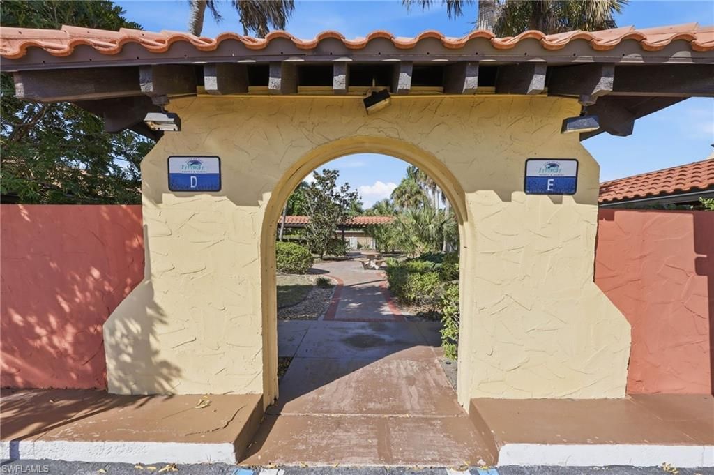 25000 Tamiami Trl E, Unit D152, Naples, FL 34114 Photo