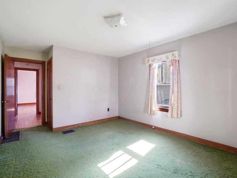 162 S Southampton Avenue , Columbus, OH 43204 Photo 18