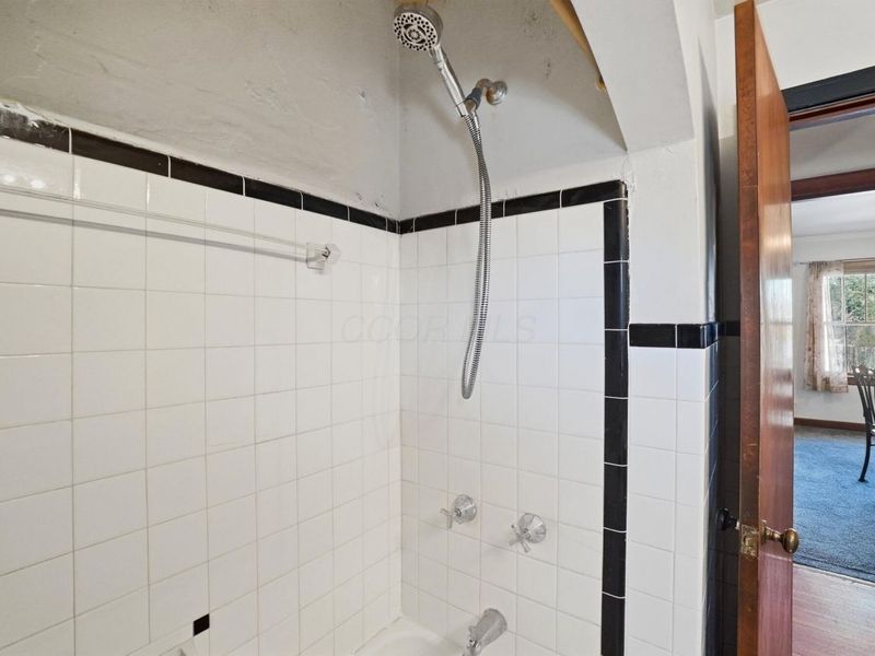 162 S Southampton Avenue , Columbus, OH 43204 Photo 20