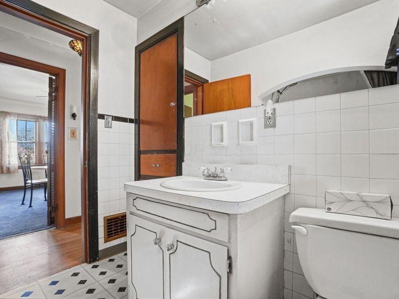 162 S Southampton Avenue , Columbus, OH 43204 Photo 22