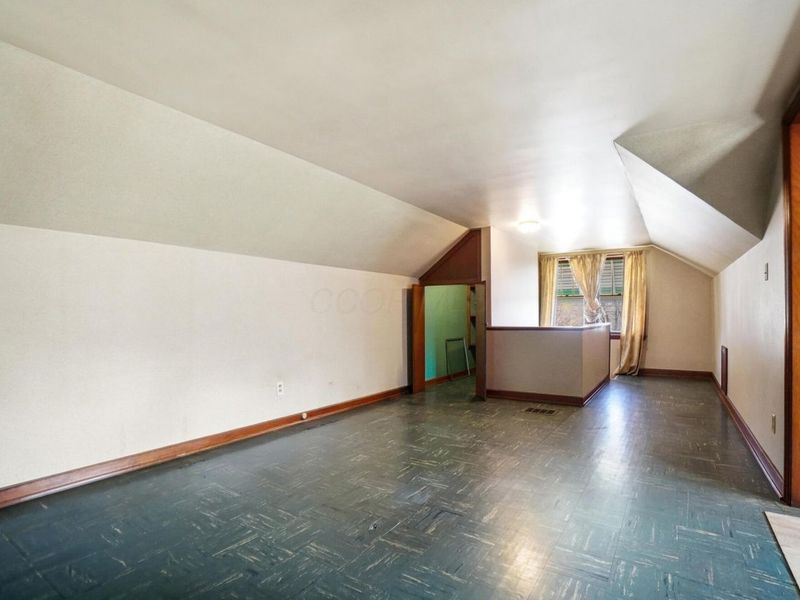 162 S Southampton Avenue , Columbus, OH 43204 Photo 26