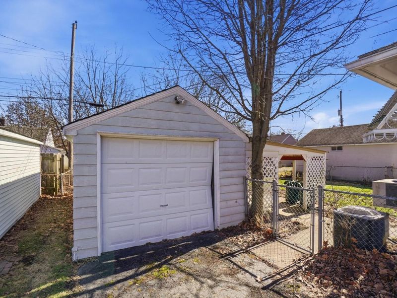 162 S Southampton Avenue , Columbus, OH 43204 Photo 39