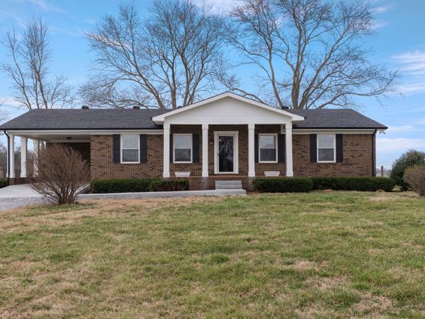 8412 Highway 41 N, Adams, TN 37010