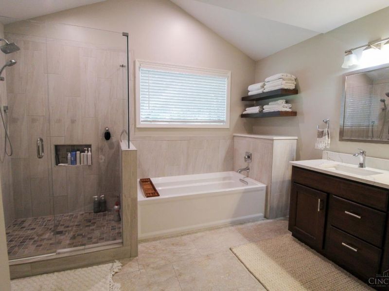 1513 Charleston Lane, Miami Twp, OH 45140 Photo 29