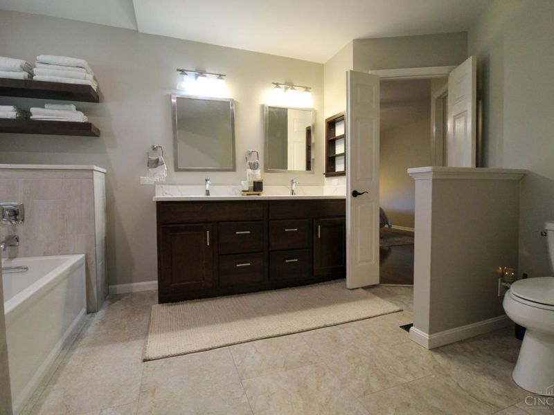 1513 Charleston Lane, Miami Twp, OH 45140 Photo 31