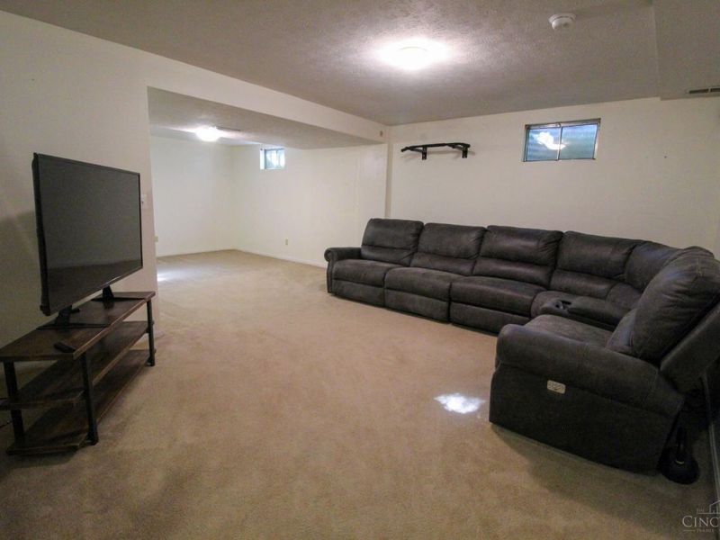 1513 Charleston Lane, Miami Twp, OH 45140 Photo 43