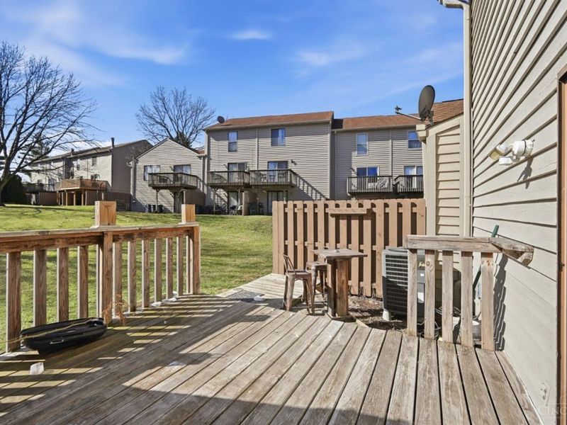 9477 Colegate Way, West Chester, OH 45011 Photo 54