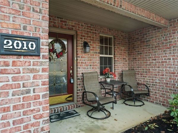 2010 Bandek Lane, Lawrence, PA 15055