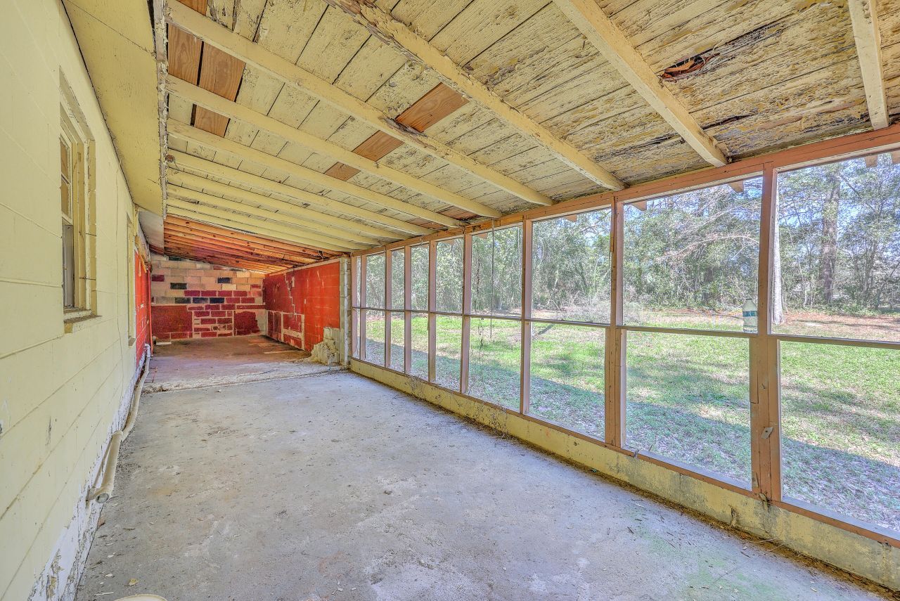 700 Peake Street Photo 13