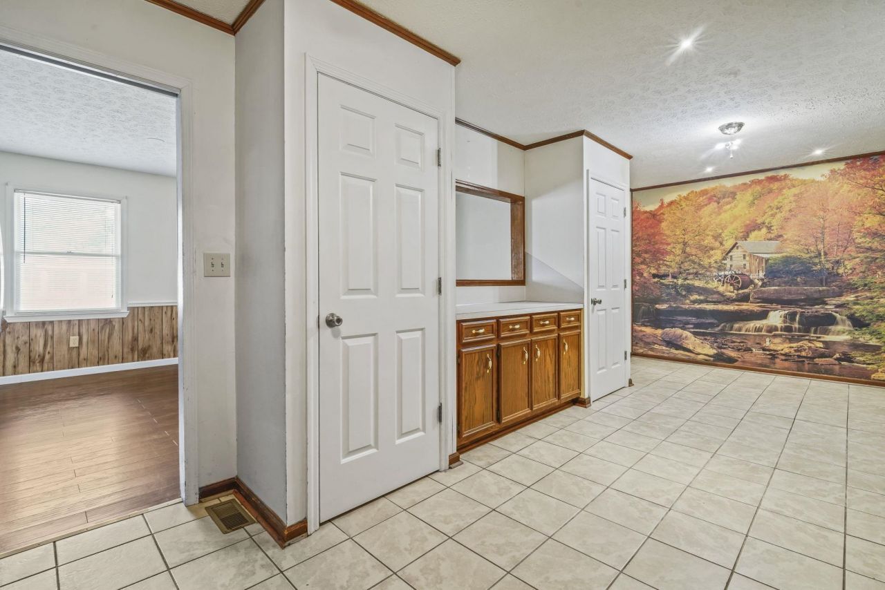 409 Pearl St.  Photo 15