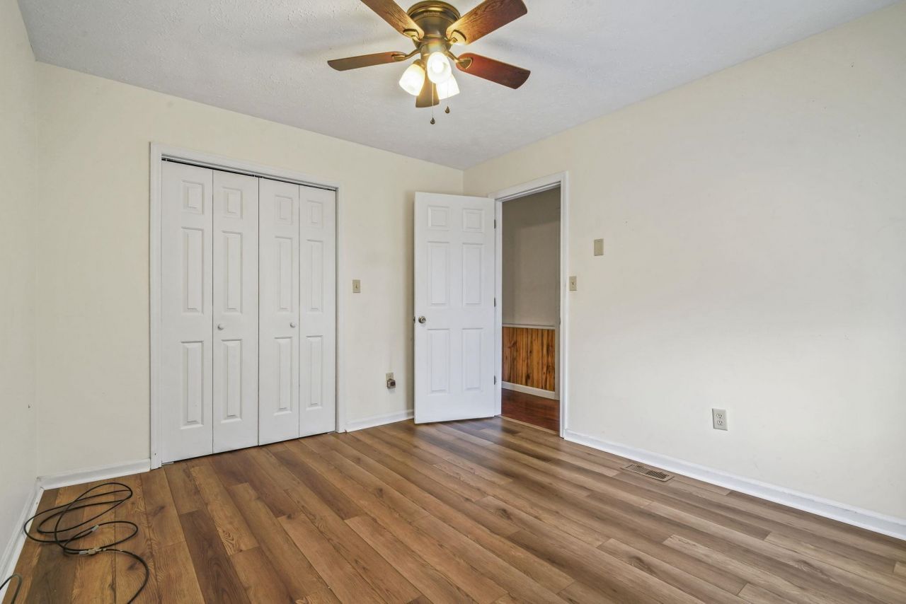 409 Pearl St.  Photo 24