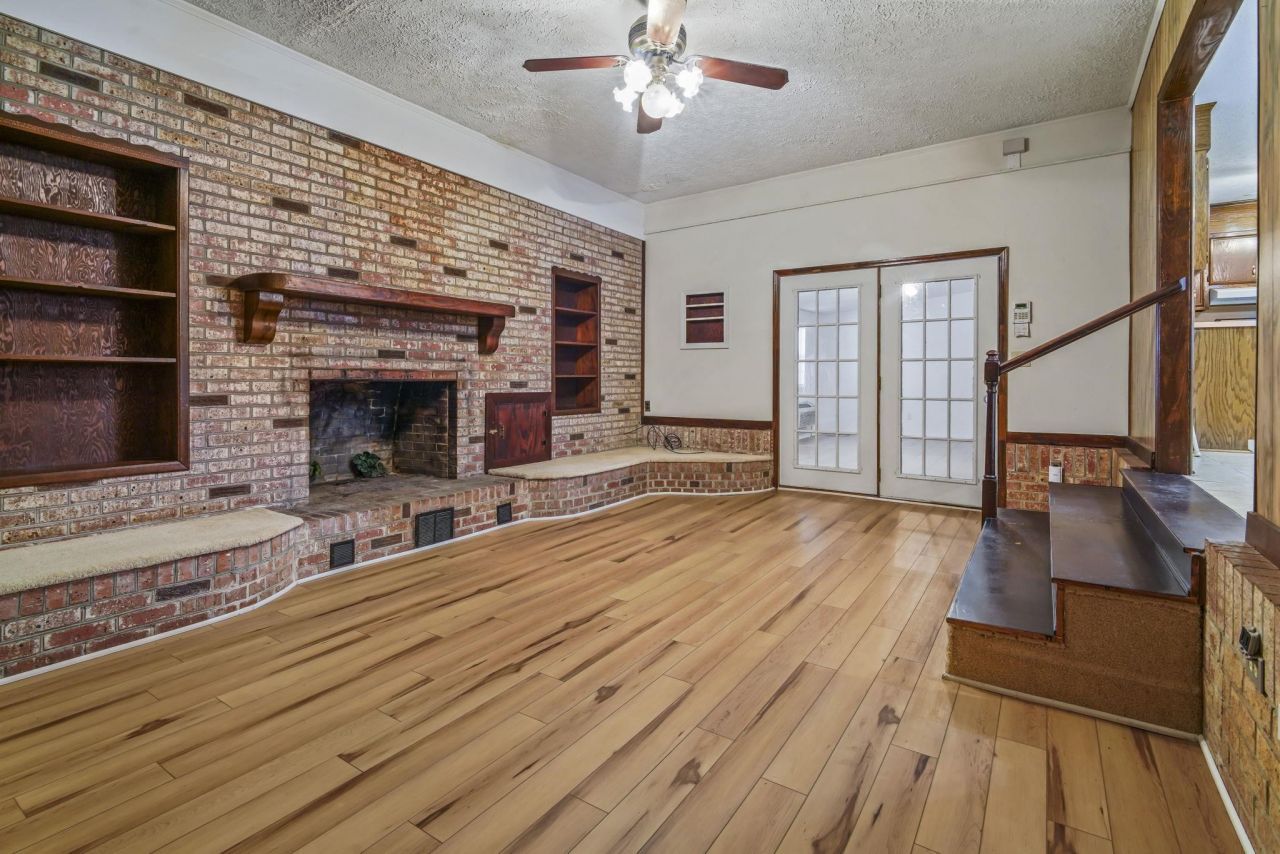 409 Pearl St.  Photo 26