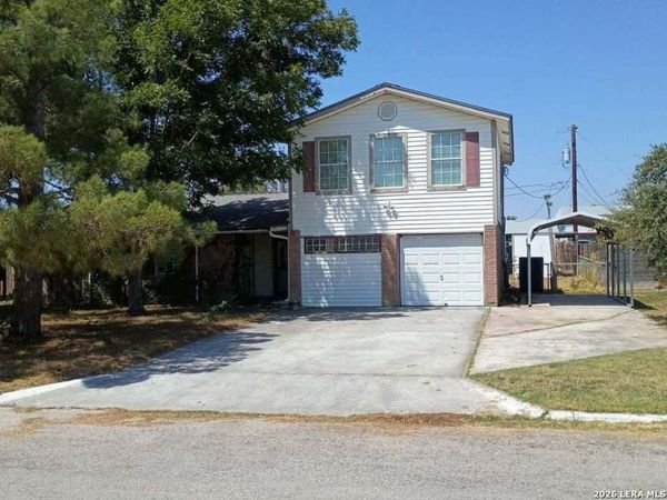 114 Danielle Dr., Del Rio, TX 78840