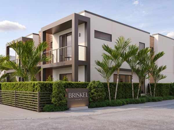 6813 NE Briskel Pointe Drive, Boca Raton, FL 33487